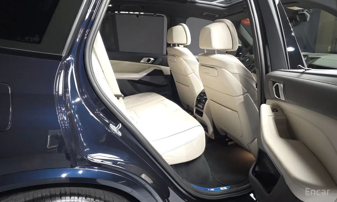 BMW X5, 2025 — фото 12 из 12