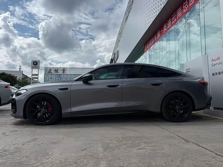 Audi A5L Sportback, 2025 — фото 4 из 9