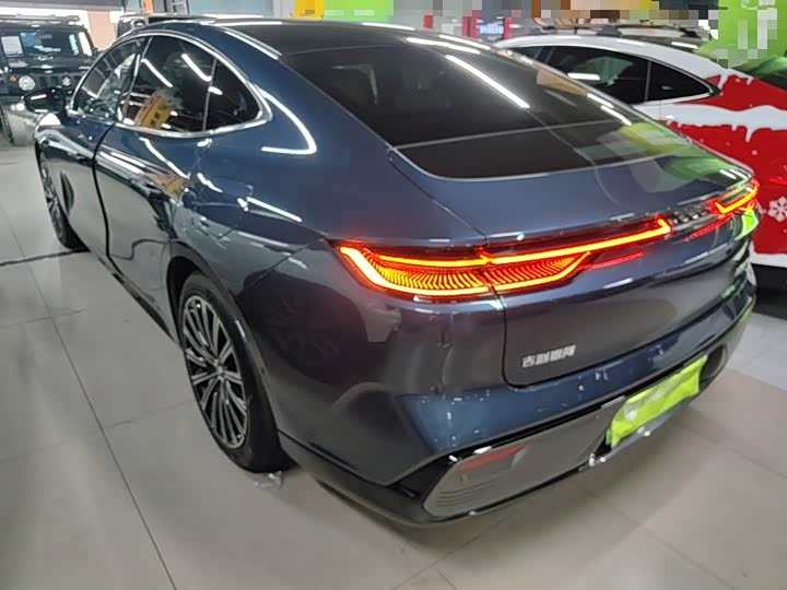 Geely Galaxy Starshine 8 EM-i, 2025 — фото 5 из 9