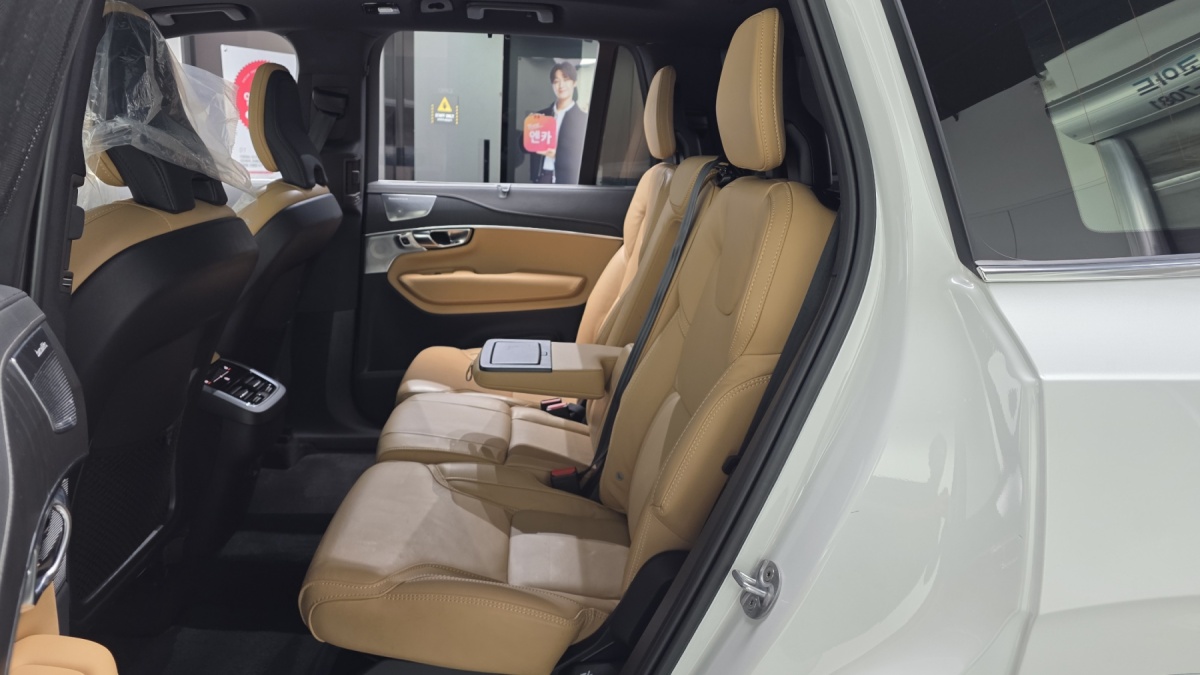 Volvo XC90, 2022 — фото 11 из 12