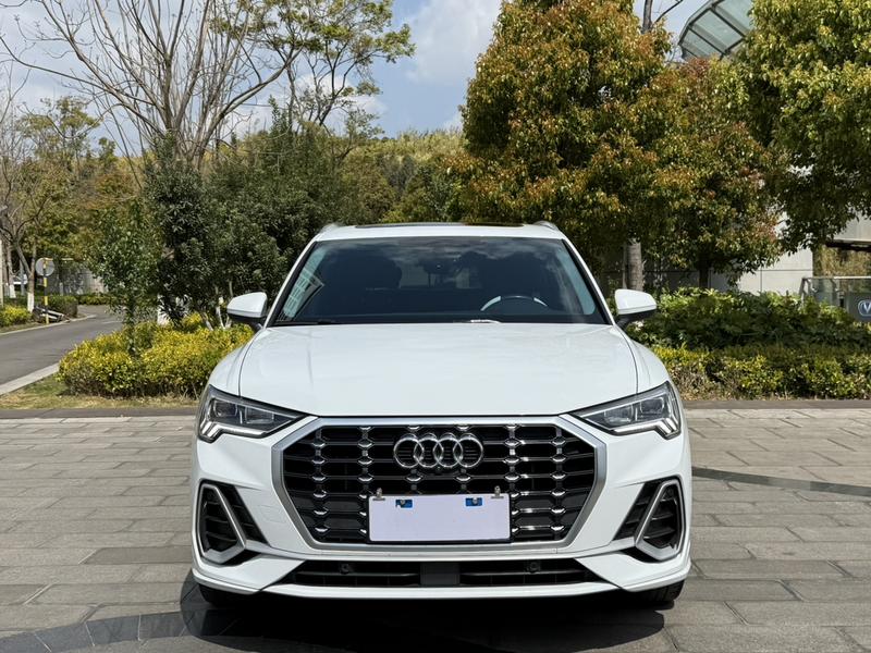 Audi Q3, 2022 — фото 2 из 12