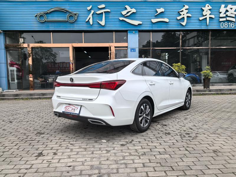Changan Eado Plus, 2024 — фото 7 из 12