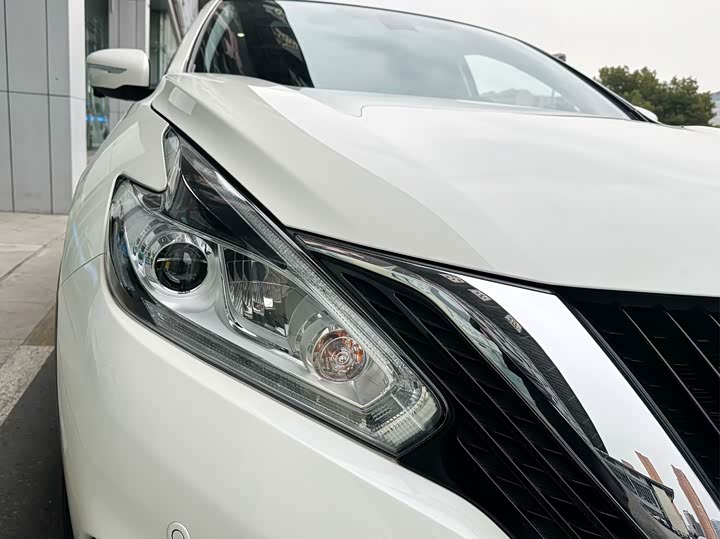 Nissan Murano, 2022 — фото 7 из 9