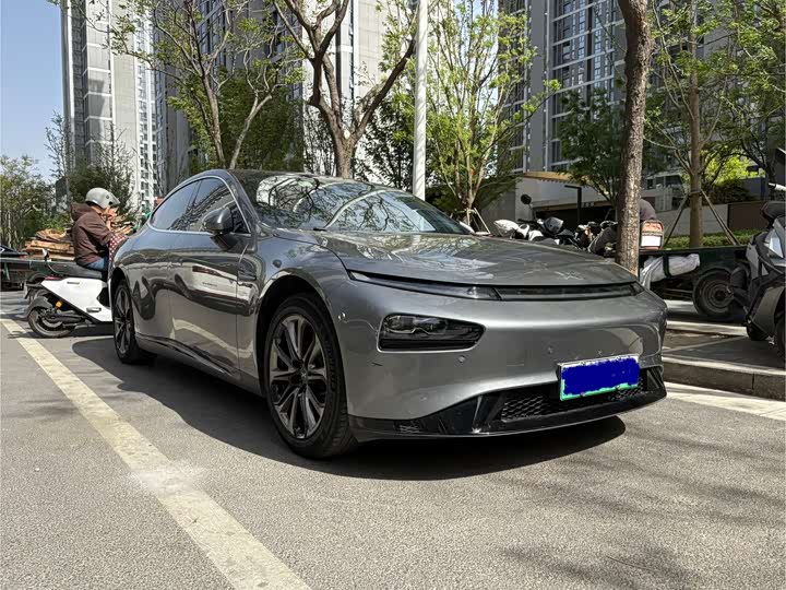XPeng P7, 2022 — фото 3 из 9