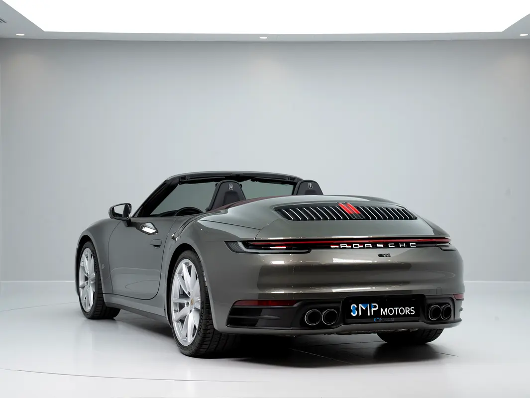 Porsche 911, 2024 — фото 8 из 10