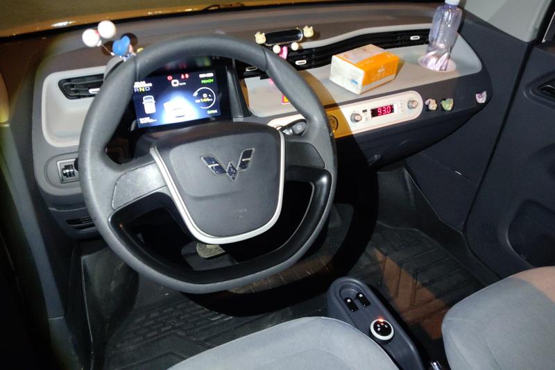 Wuling Mini EV, 2021 — фото 6 из 11