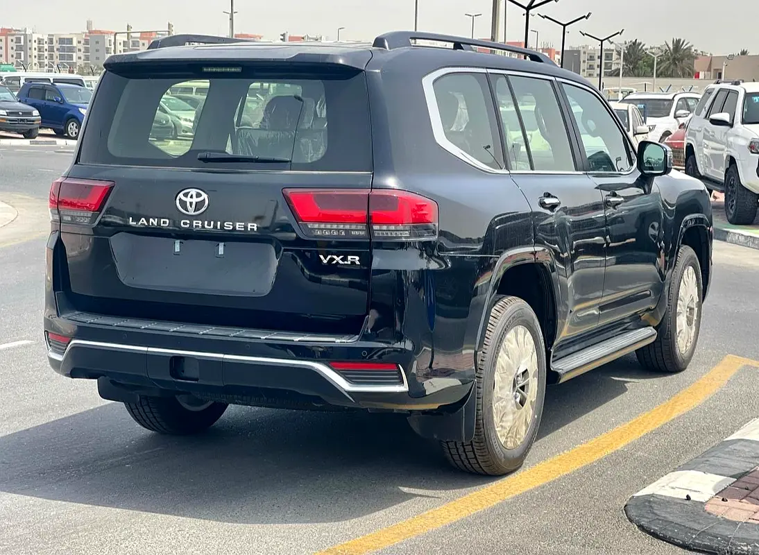 Toyota Land Cruiser, 2026 — фото 7 из 10