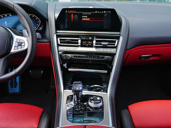 BMW 8 Series, 2022 — фото 7 из 9