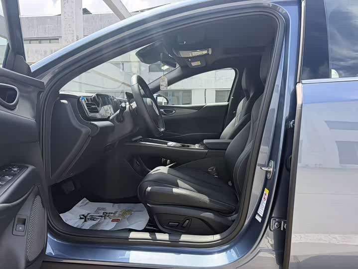 BYD Seal 06 Hybrid/EV, 2025 — фото 4 из 9