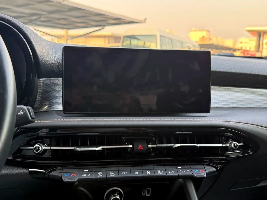 Alfa Romeo Giulia, 2024 — фото 8 из 8