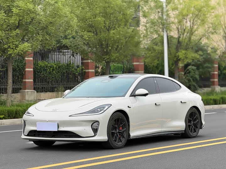 IM motors L6, 2025 — купить в Санкт-Петербурге под ключ