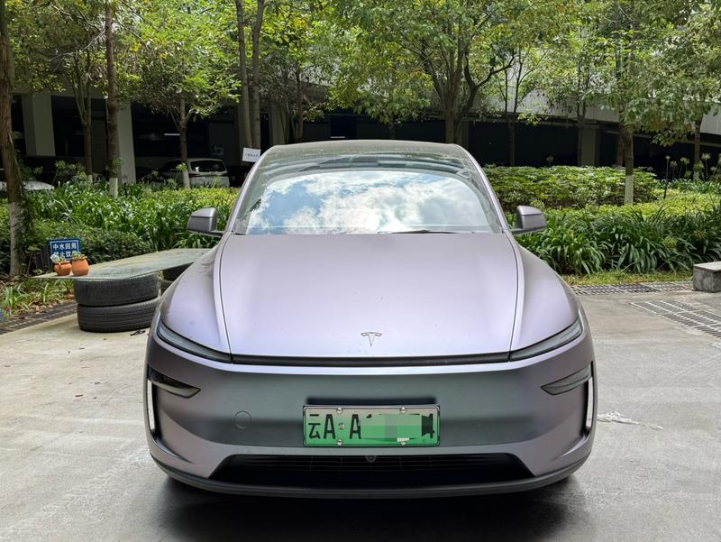 Tesla Model Y, 2025 — фото 2 из 10