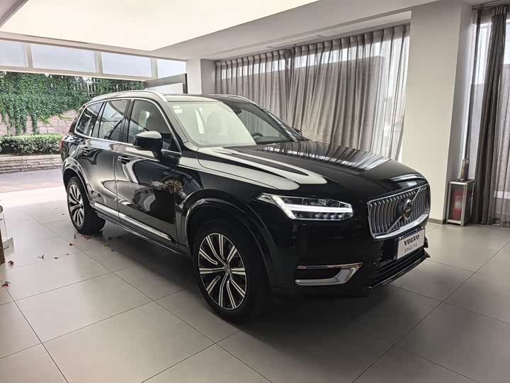 Volvo XC90, 2024 — фото 3 из 9