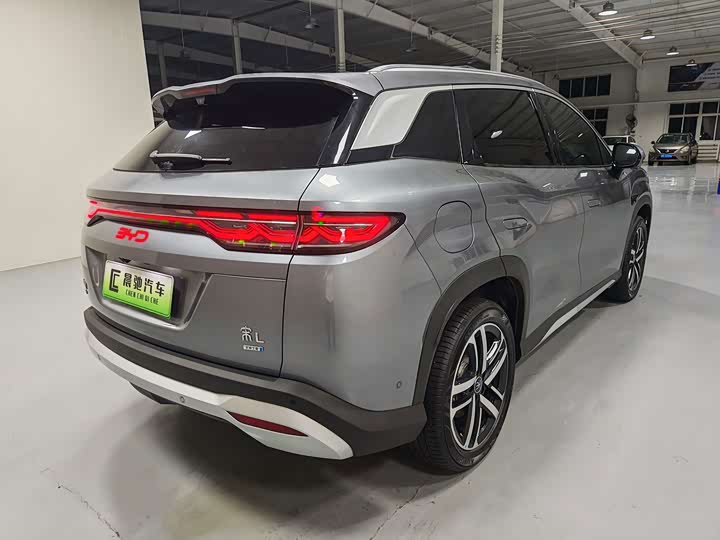 BYD Song L DM-i Hybrid, 2025 — фото 4 из 9