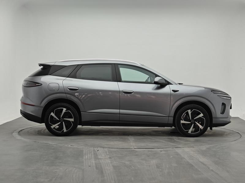 BYD Sea Lion 06 Hybrid/EV, 2025 — фото 8 из 12