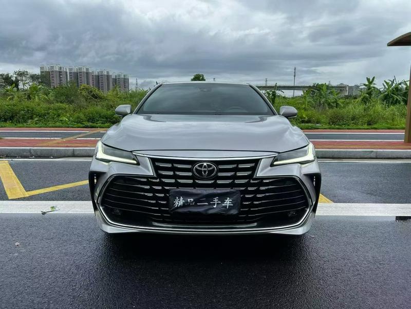 Toyota Avalon, 2022 — фото 2 из 10