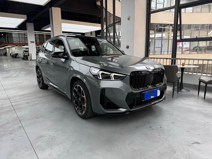 BMW X1 M35Li, 2026 — фото 3 из 9