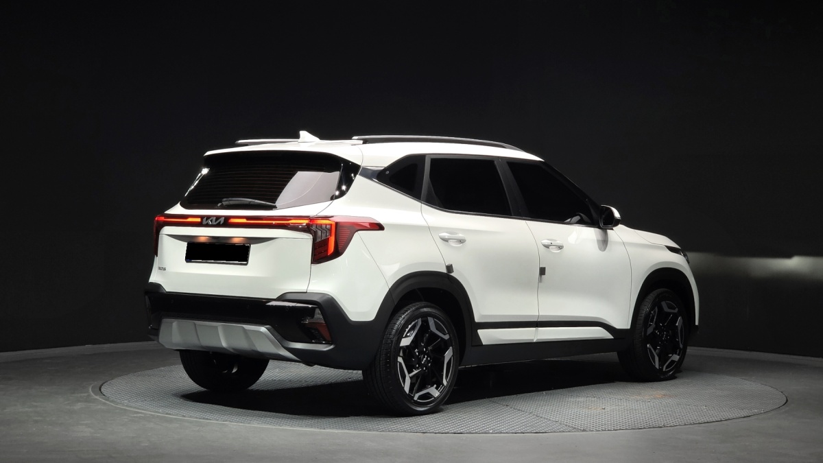 Kia Seltos, 2022 — фото 2 из 12