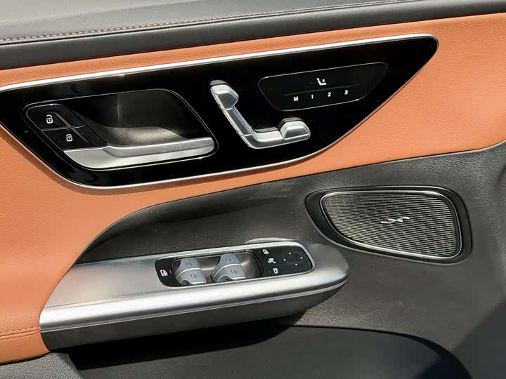 Mercedes-Benz GLC-Class, 2023 — фото 9 из 9