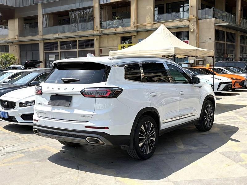 Chery Tiggo 8 Plus, 2023 — фото 6 из 12