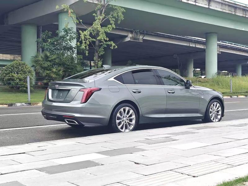 Cadillac CT5, 2023 — фото 2 из 7