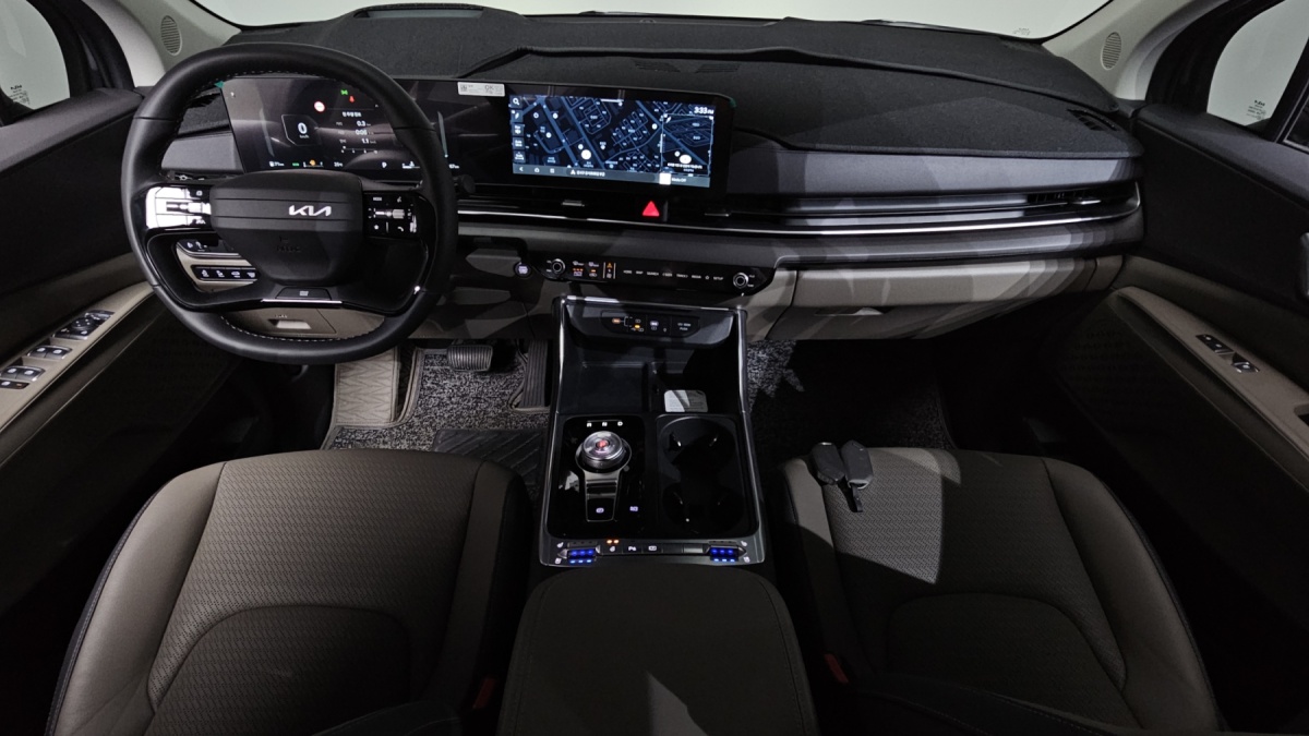 Kia Carnival, 2025 — фото 6 из 12