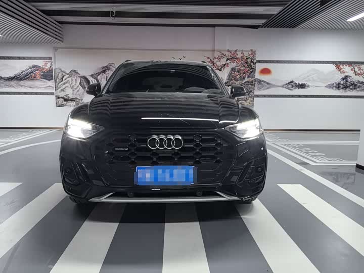 Audi Q5L, 2023 — фото 2 из 9