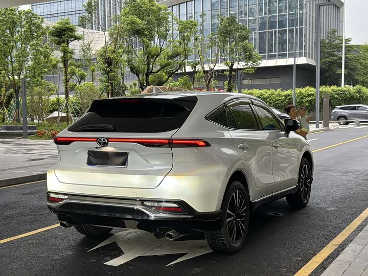 Toyota Venza, 2022 — фото 6 из 9