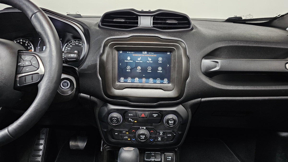Jeep Renegade, 2022 — фото 11 из 12