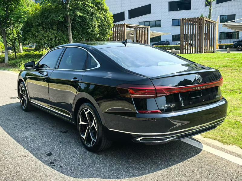 Volkswagen Passat, 2025 — фото 4 из 9