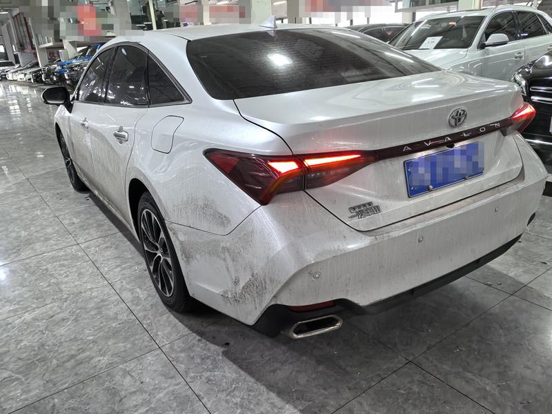 Toyota Avalon, 2022 — фото 4 из 11