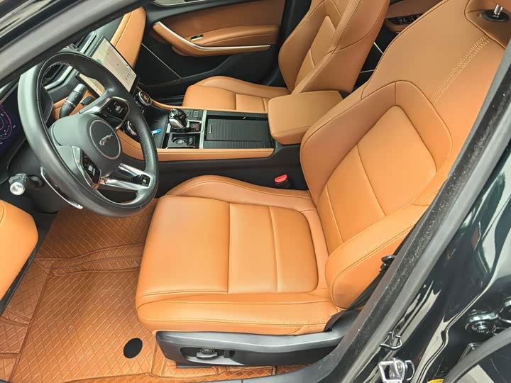 Jaguar XF L, 2022 — фото 6 из 9