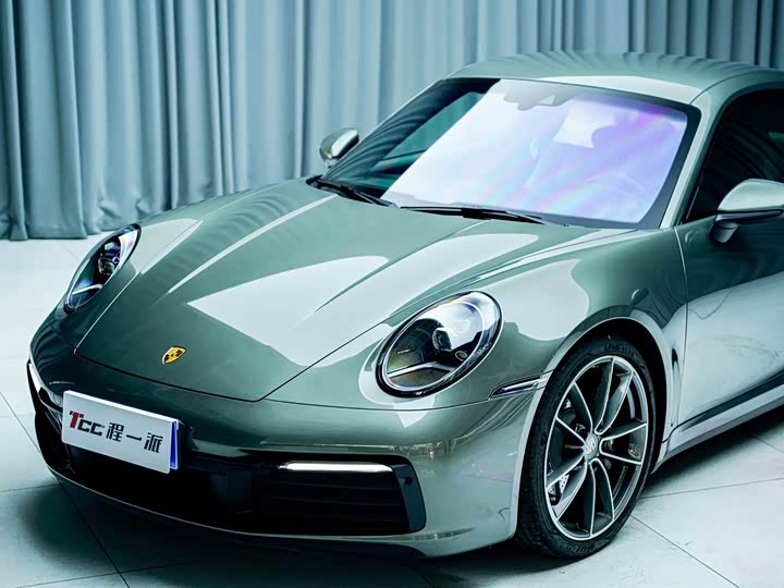 Porsche 911, 2022 — фото 3 из 9