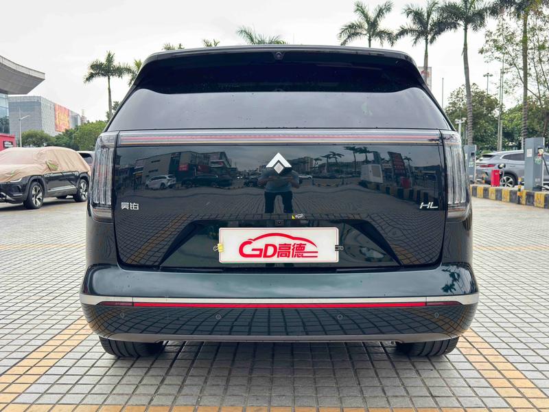 GAC Hyptec HL, 2025 — фото 6 из 12
