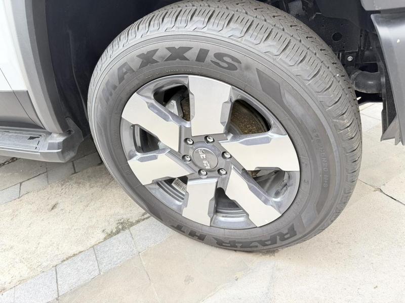 BAIC Beijing BJ40 Hybrid, 2025 — фото 7 из 12