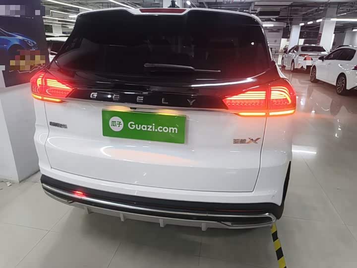 Geely Atlas, 2021 — фото 6 из 9