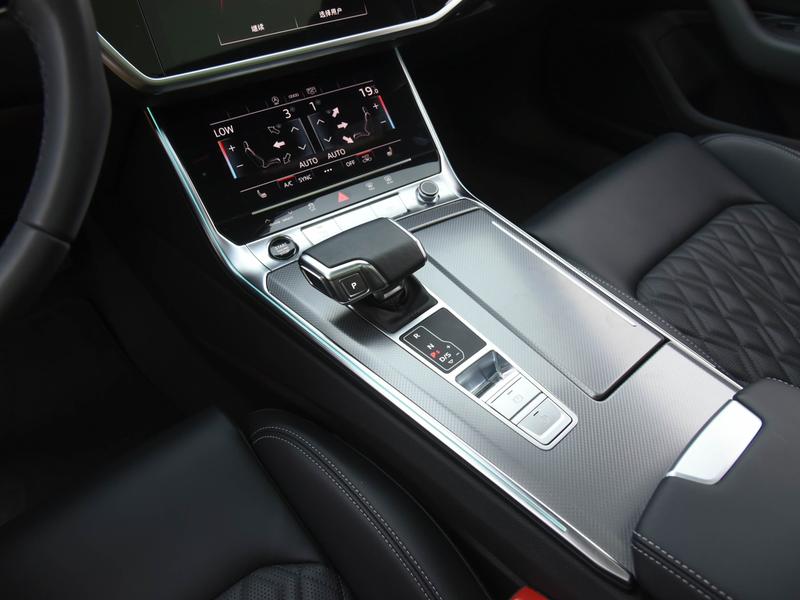 Audi A6L, 2025 — фото 10 из 12