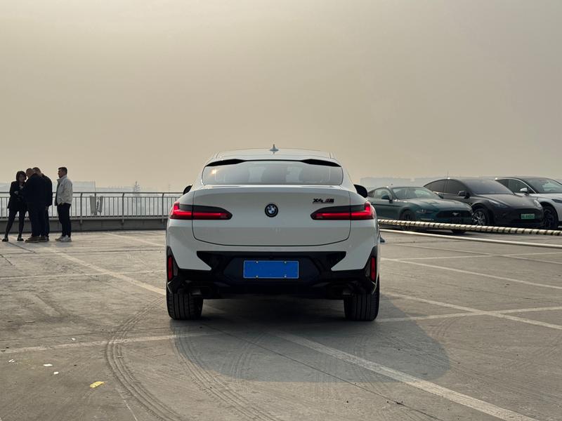 BMW X4, 2022 — фото 3 из 10