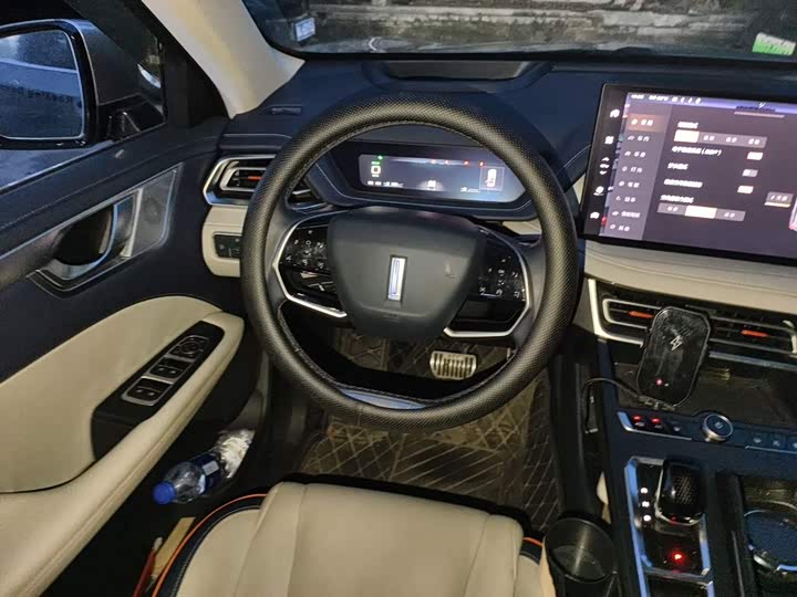 Wey Macchiato DHT Hybrid, 2022 — фото 3 из 9
