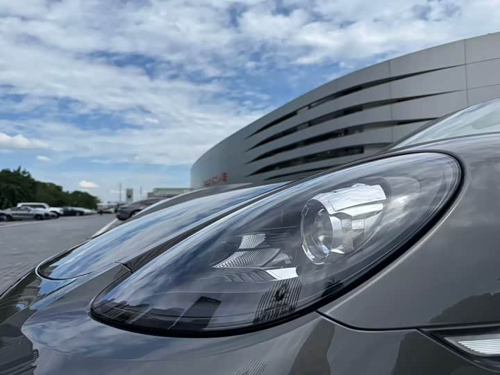 Porsche 718, 2023 — фото 8 из 9