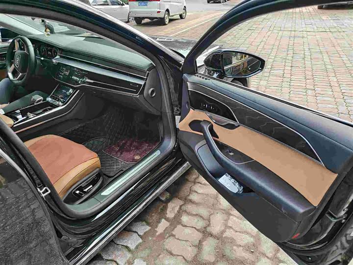 Audi A8, 2025 — фото 7 из 9