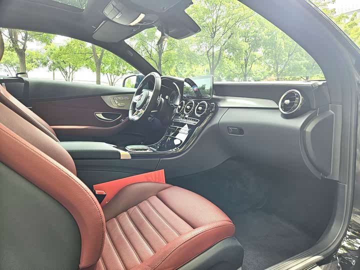 Mercedes-Benz C-Class AMG, 2023 — фото 8 из 9