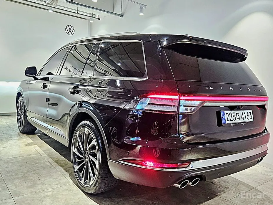 Lincoln Aviator, 2023 — фото 3 из 12