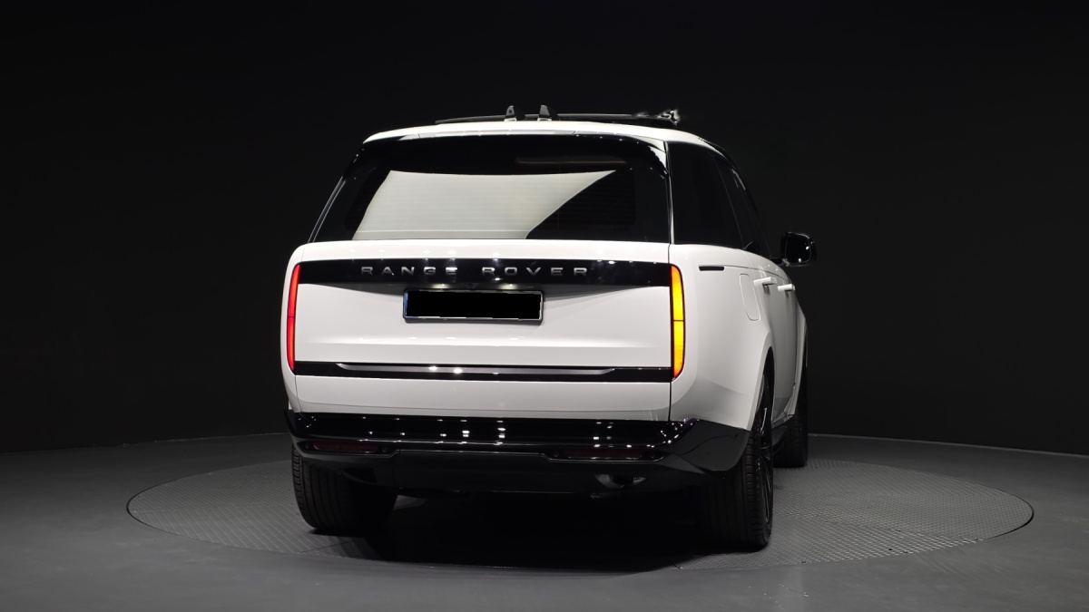 Land Rover Range Rover, 2025 — фото 4 из 12