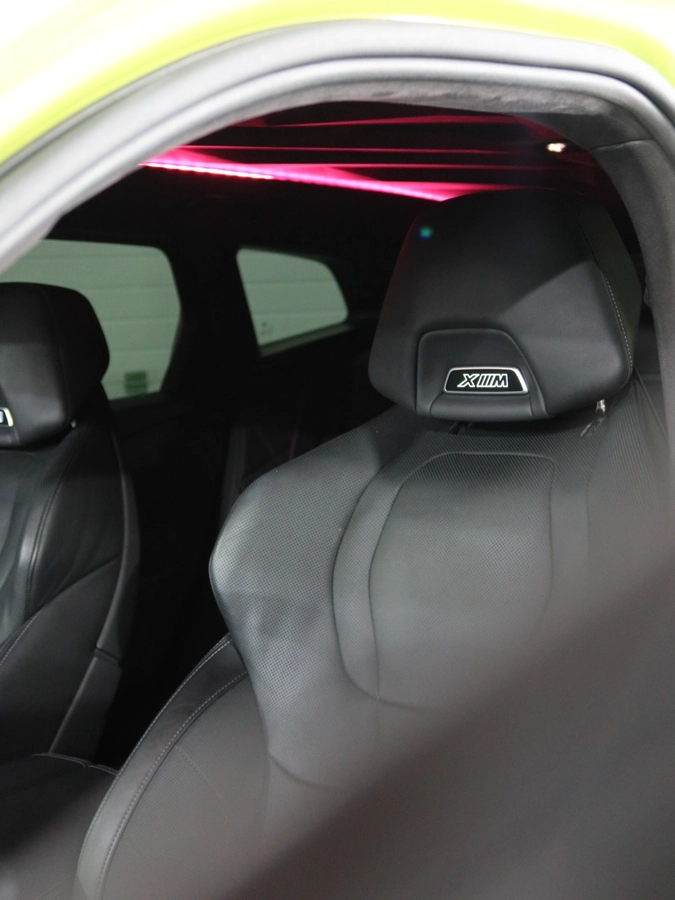 BMW XM, 2024 — фото 10 из 12