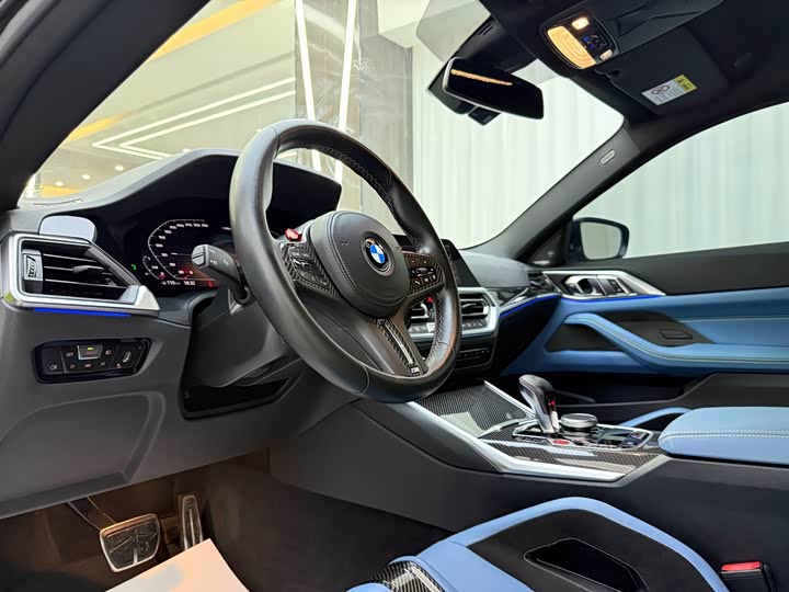 BMW M4, 2022 — фото 5 из 9