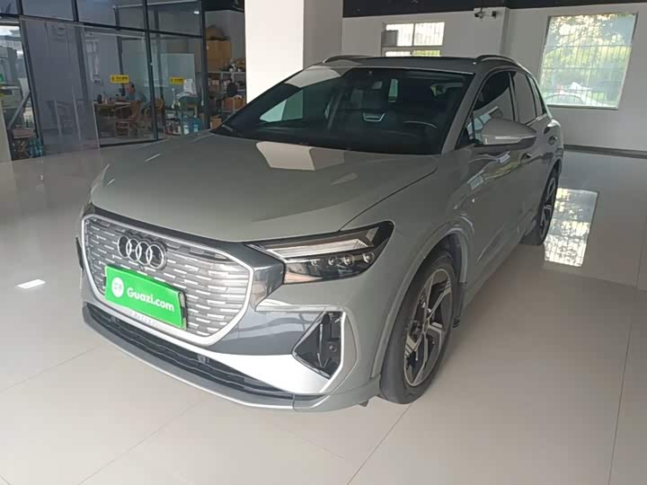 Audi Q4 e-tron, 2023 — фото 2 из 9