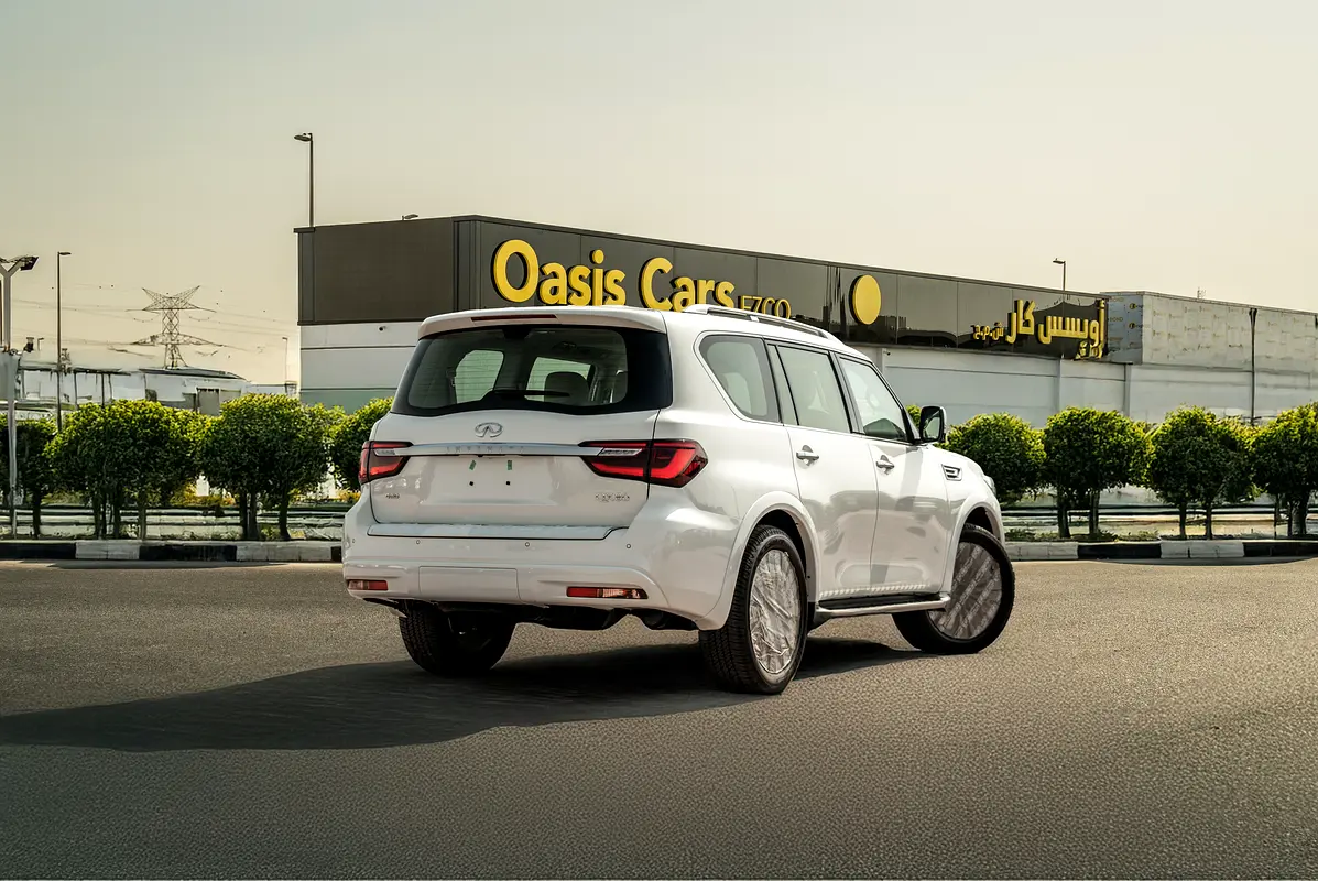 Infiniti QX80, 2024 — фото 3 из 10