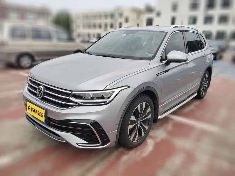 Volkswagen Tiguan L Pro, 2021 — купить в Пензе под ключ
