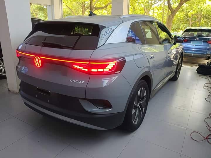 Volkswagen ID.4 Crozz, 2023 — фото 7 из 9